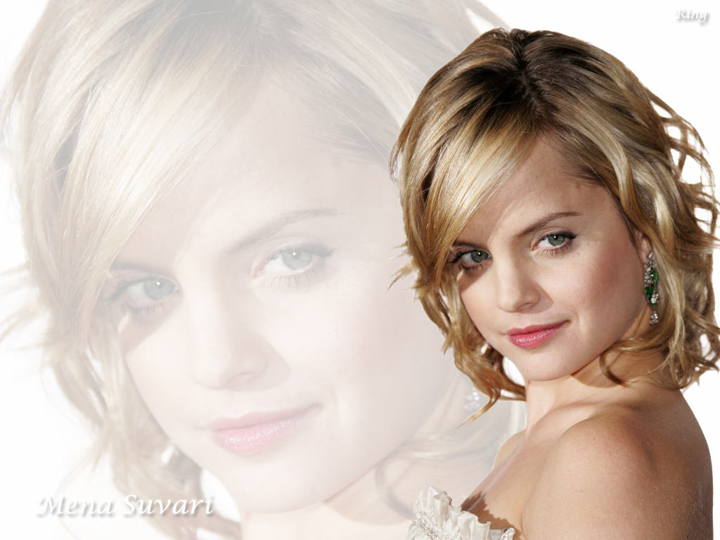 Mena Suvari - Wallpaper Gallery