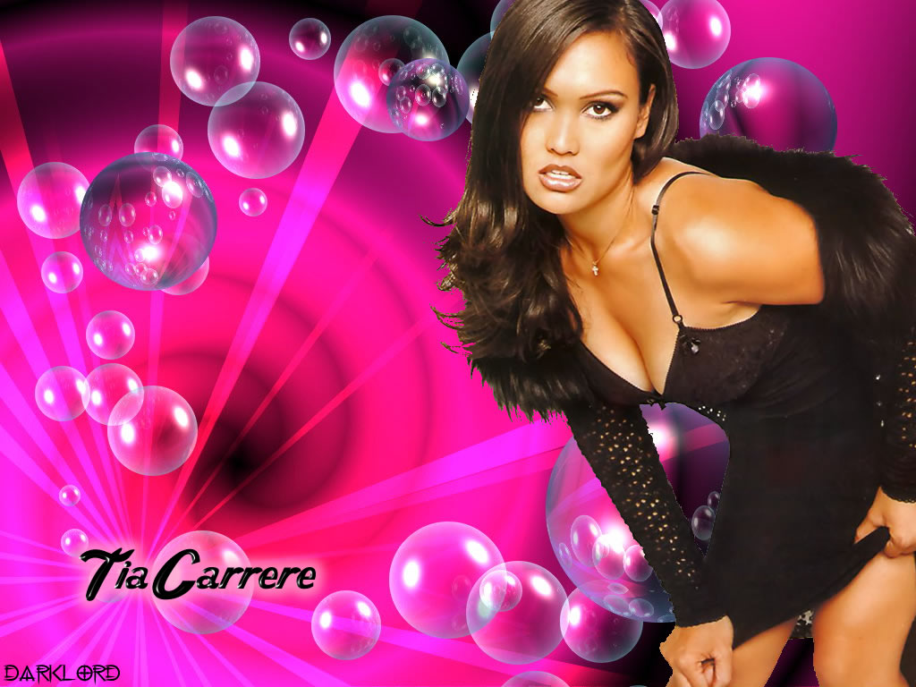 Tia carrere